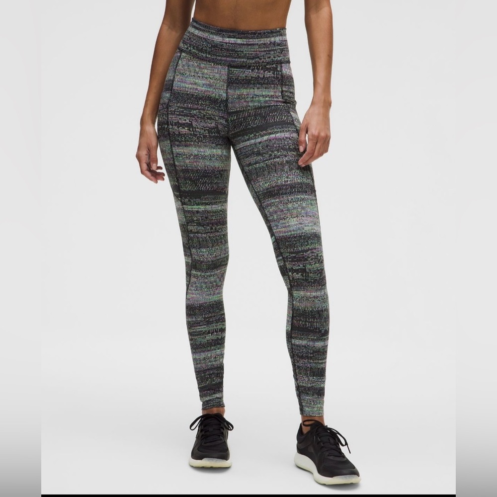 Women's lululemon lab Jacquard High-Rise
Training Tight 28" nwt rare w/pockets